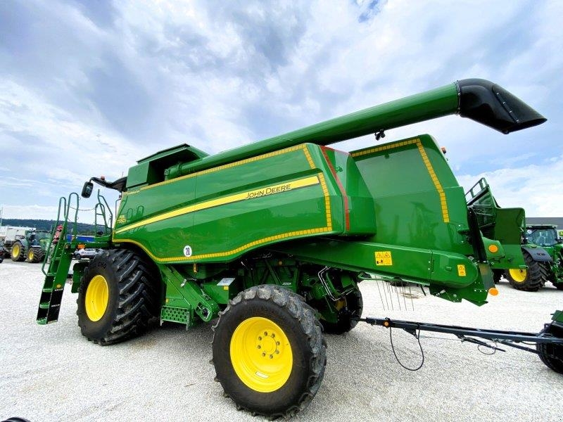 John Deere T550i HM Mietitrebbiatrici