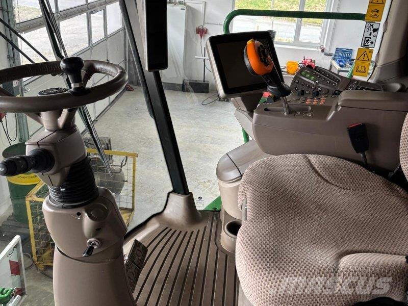 John Deere T560 Hillmaster حصادات