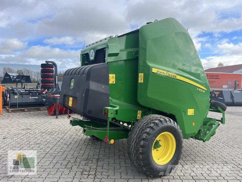 John Deere V451M Prese/balirke za četvrtaste bale