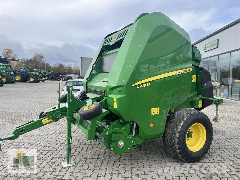John Deere V451M Prese/balirke za četvrtaste bale