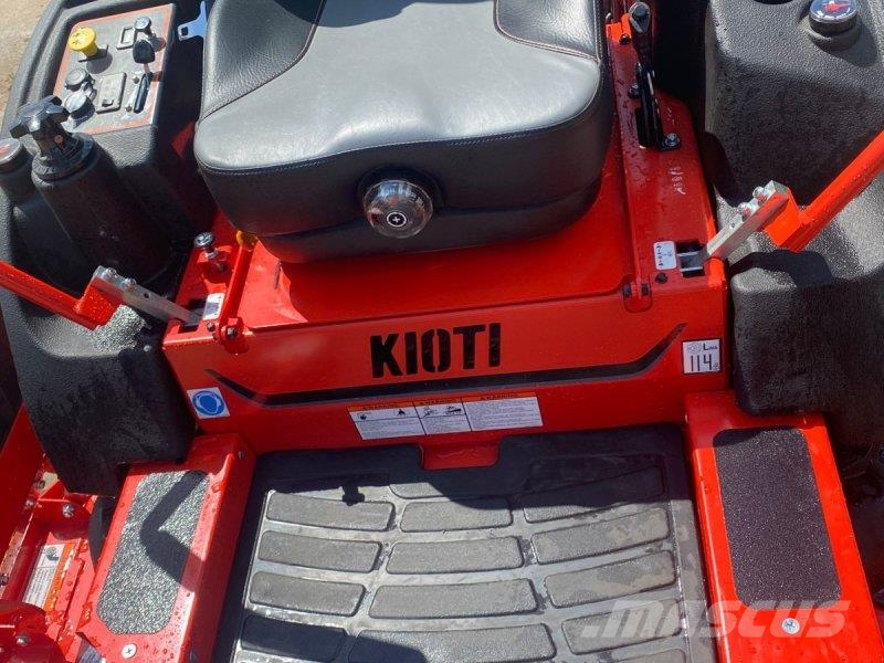 Kioti ZXC - 54 Zeroturn Mäher Vrtni traktor kosilnice