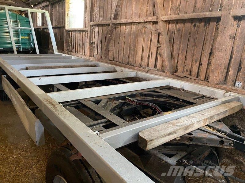 Krone AZ Prikolice za bale