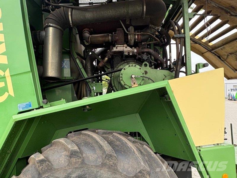 Krone Big X 650 حصادات الأعلاف