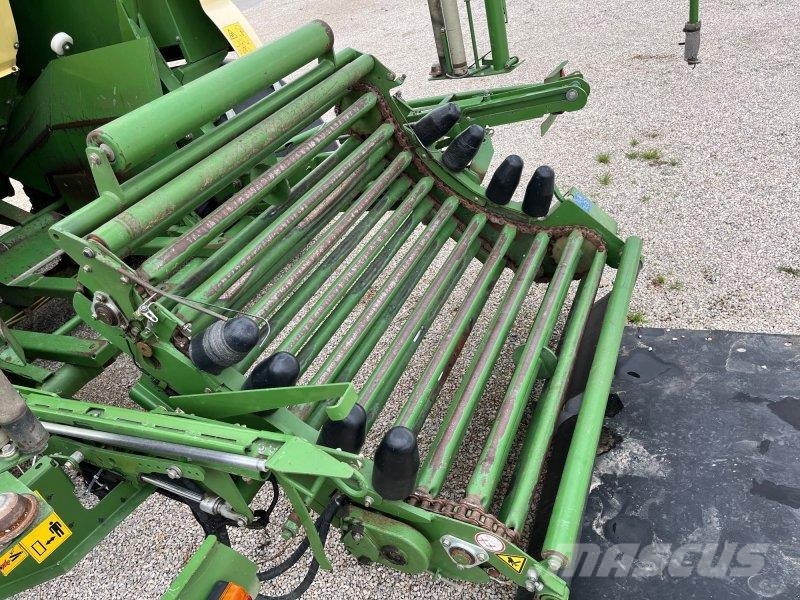 Krone Comprima CV 150 Xtreme Käärijät
