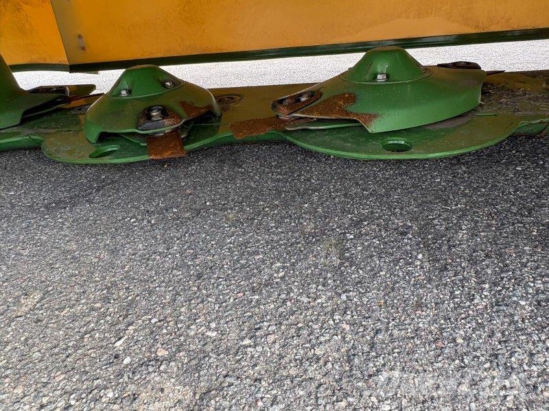 Krone EasyCut R 320 Maaiers