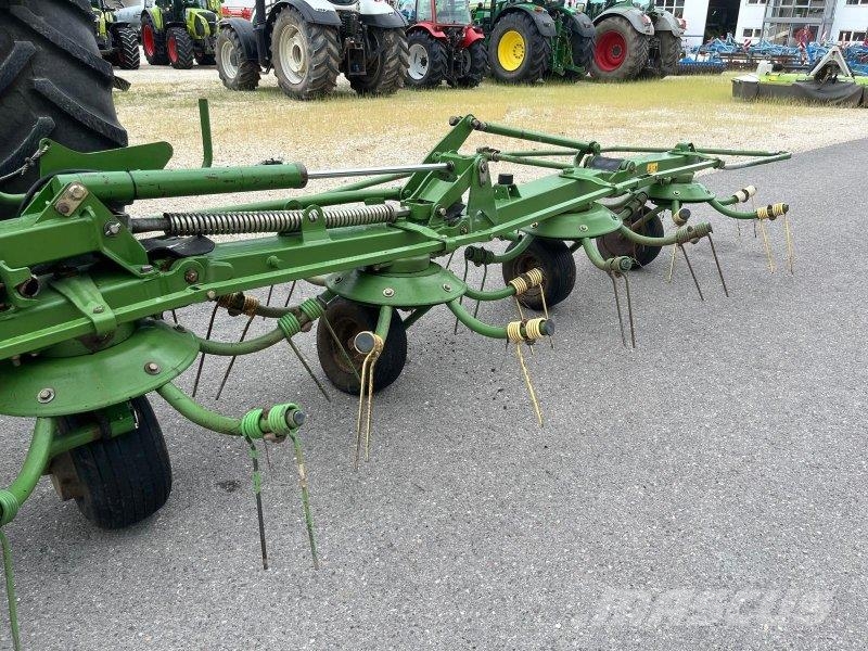 Krone KW 8.82/8 Obračalniki in zgrabljalniki