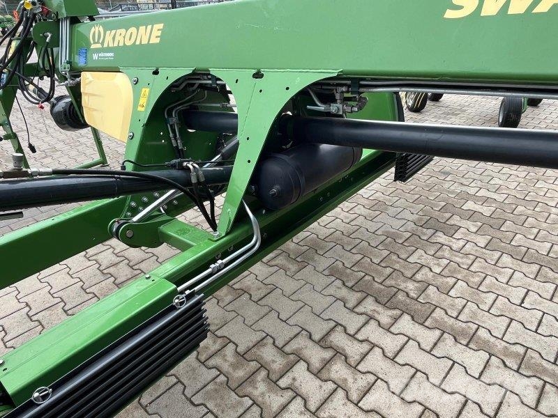 Krone TC 1250 윈드로어
