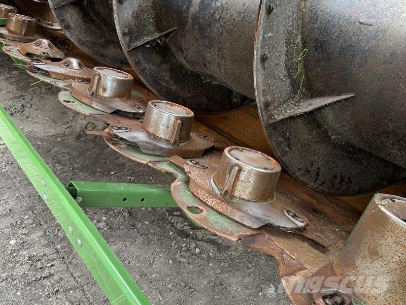 Krone X-Disc 620 ملحقات ماكينات القش والعلف