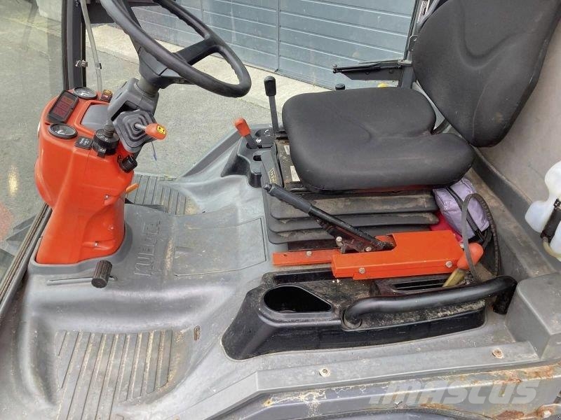 Kubota F3680 Квадроциклы