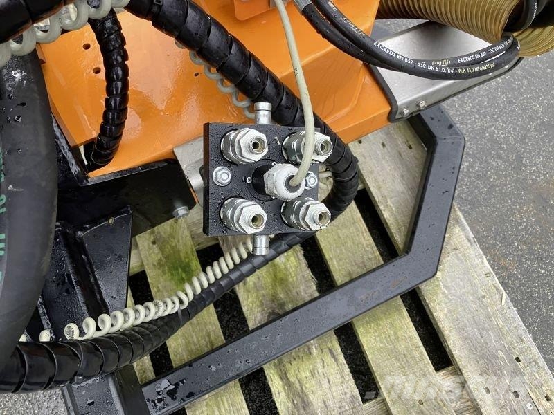 Kugelmann GIEßARM HYDRAULISCH Ostale industrijske mašine