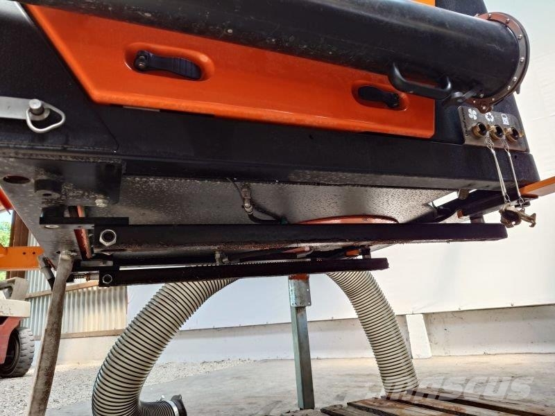 Kugelmann Kehrmaschine KS 1200 zu Holder Kehrer