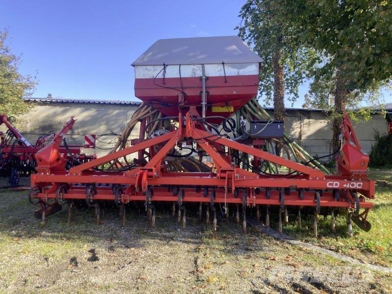 Kuhn CD 400 + ACCORD SÄCOMPACTOR Drills