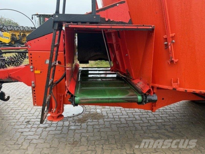 Kuhn EUROMIX I 2580 ملقمات خلاط
