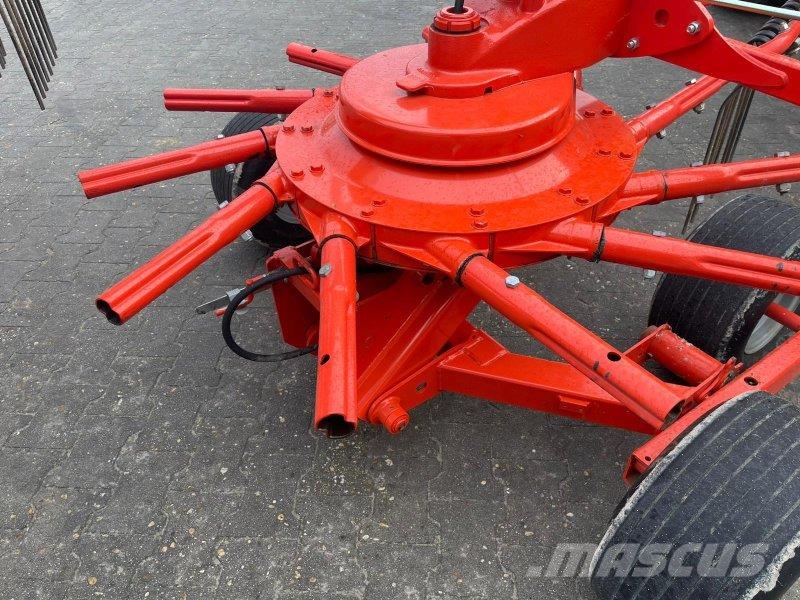 Kuhn GA 6632 Schwader