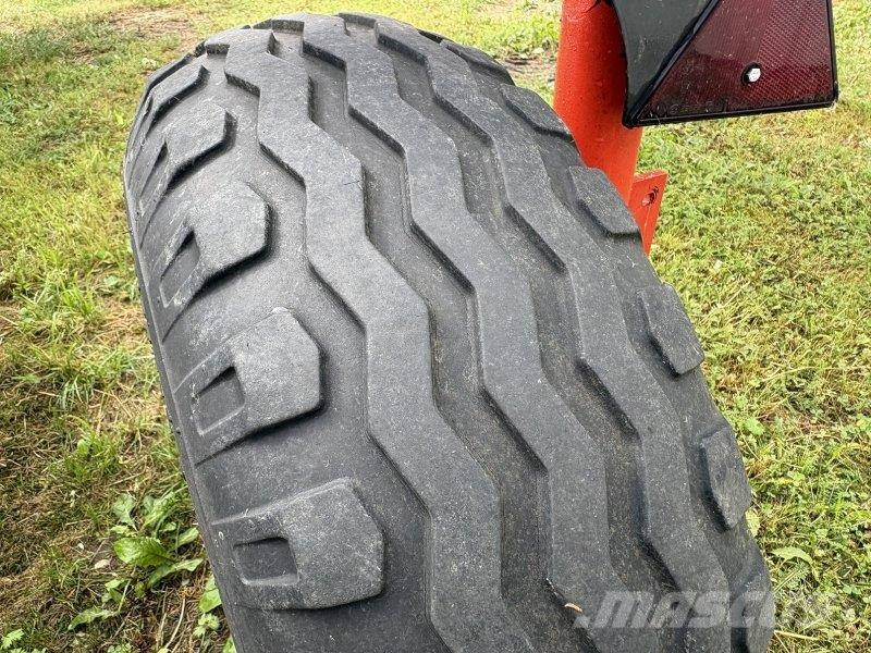 Kuhn GA 7501 윈드로어