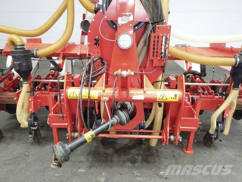Kuhn GEBR. PLANTER 3 T Інші сівалки