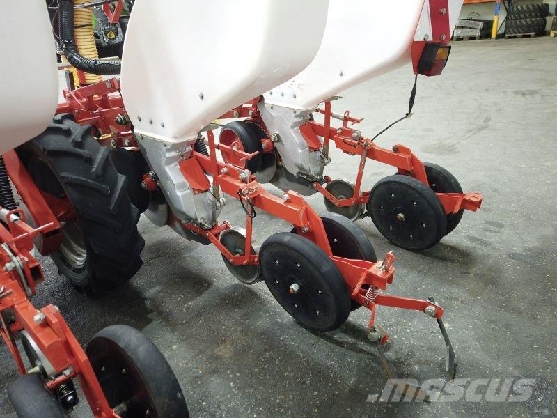 Kuhn GEBR. PLANTER 3 T Інші сівалки