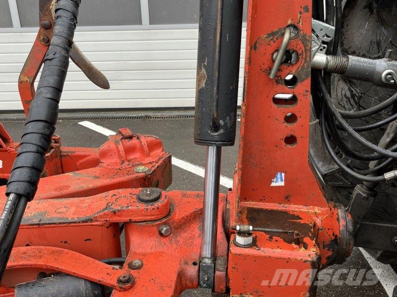 Kuhn HV 575 PREISREDUZIERT Arados convencionais