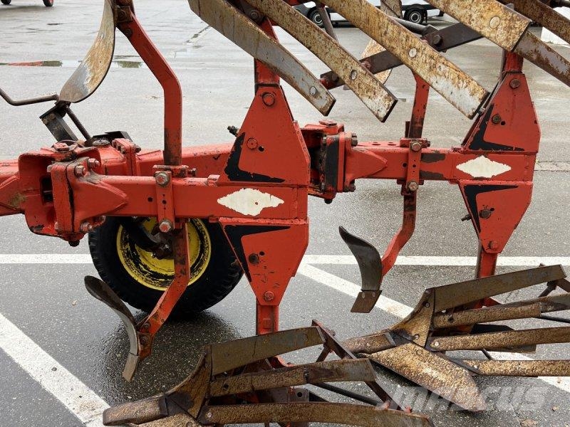Kuhn HV 575 PREISREDUZIERT Arados convencionais