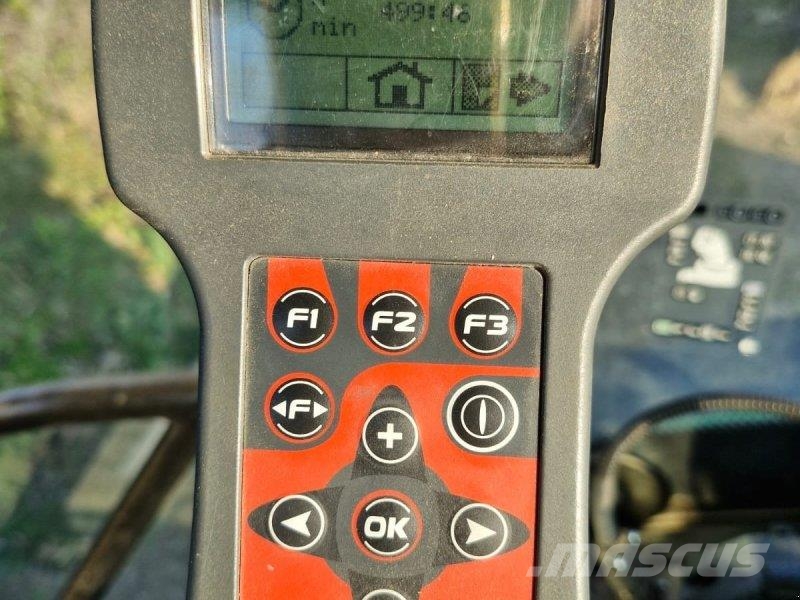Kuhn Merge Maxx 950 Bandschwader Windrowers