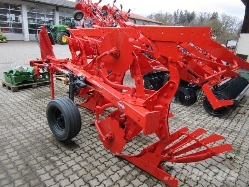 Kuhn Multi-Master 113 4T Hagyományos ekék
