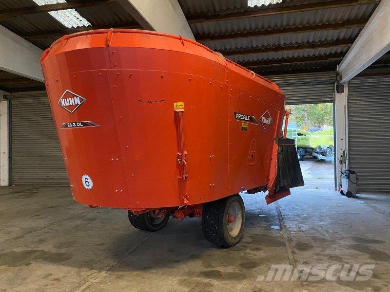 Kuhn Profile 26.2 DL Fullfodervagnar