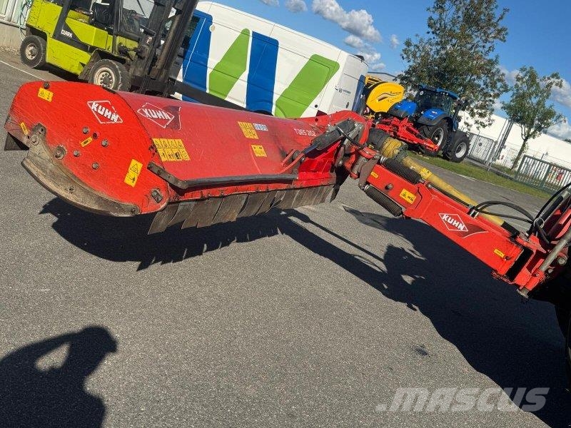 Kuhn TBES 262 Szecskázók
