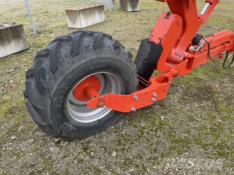 Kuhn Vari-Leader 6/8 H 42 Hagyományos ekék