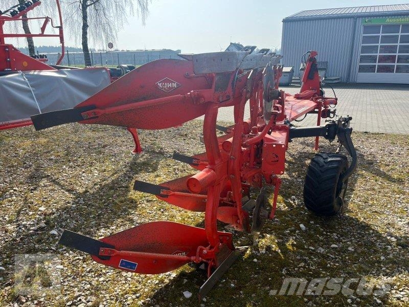Kuhn VM 153 4E/5H 102 Konventionelle Pflüge