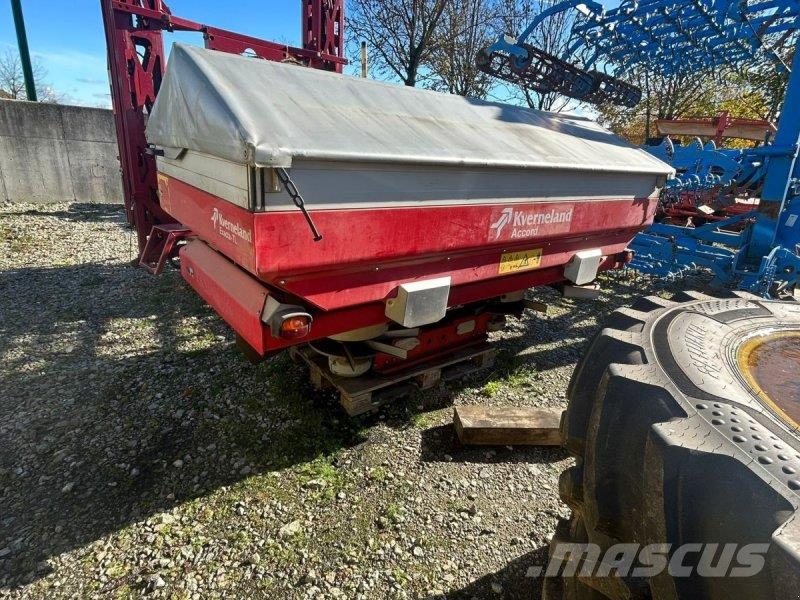 Kverneland Exacta TL 2150 Trágyaszóró