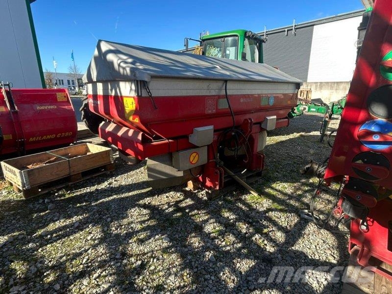 Kverneland Exacta TL 2150 Trágyaszóró
