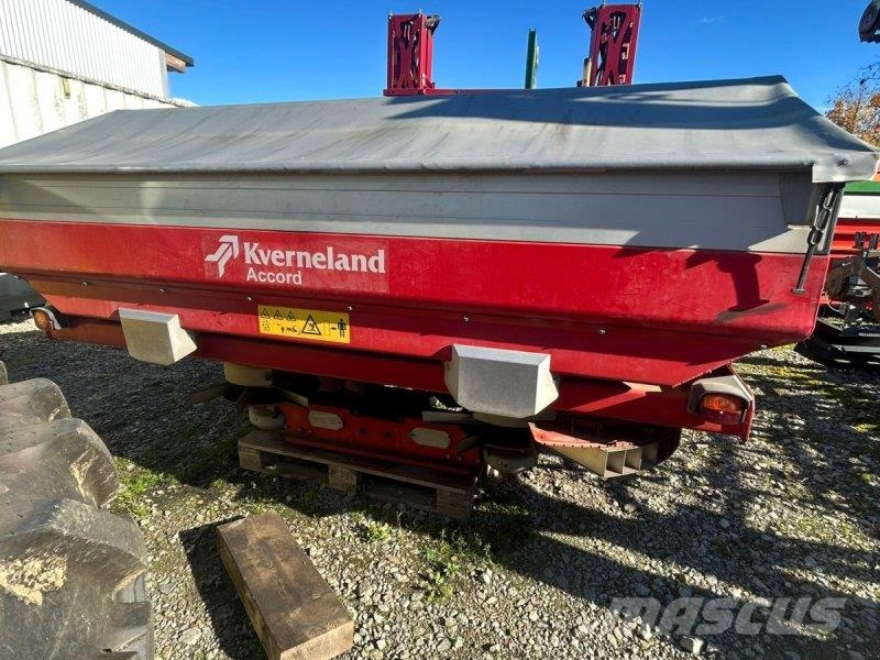 Kverneland Exacta TL 2150 Trágyaszóró