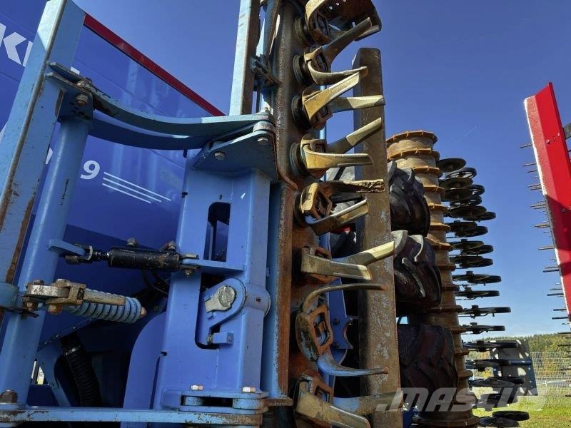 Lemken COMPACT SOLITAIR 9/600 KK Drillmaschinenkombination