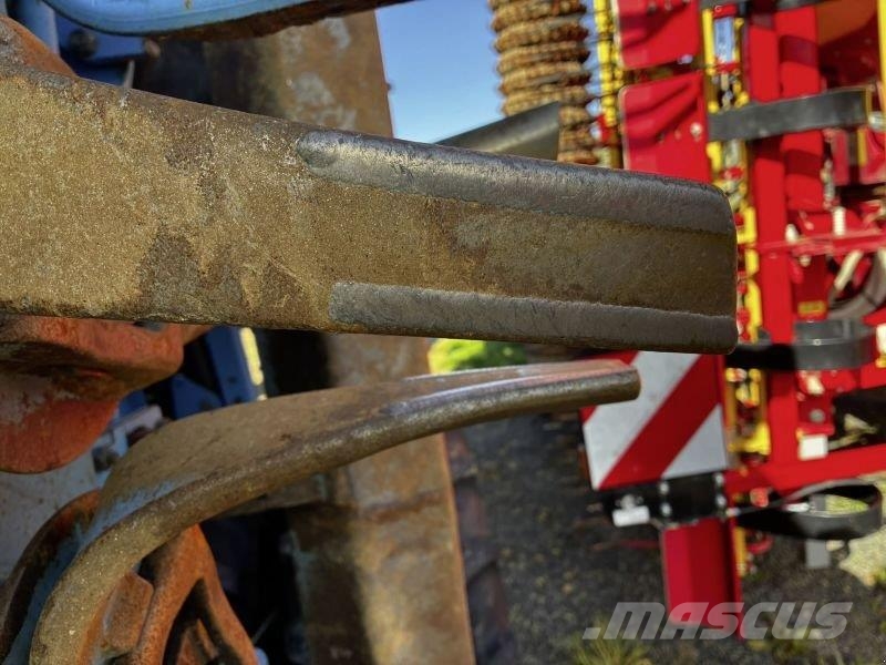 Lemken COMPACT SOLITAIR 9/600 KK Drillmaschinenkombination
