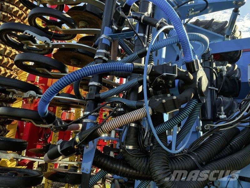 Lemken COMPACT SOLITAIR 9/600 KK Drillmaschinenkombination
