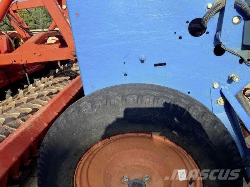 Lemken EURODRILL 300 - 25 REIHEN Kombinované sejačky