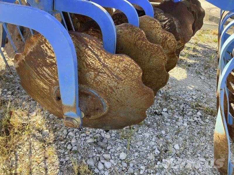 Lemken RUBIN 12 - 300 U Scheibeneggen