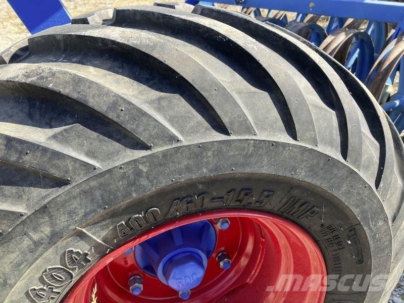 Lemken RUBIN 12 - 300 U Scheibeneggen