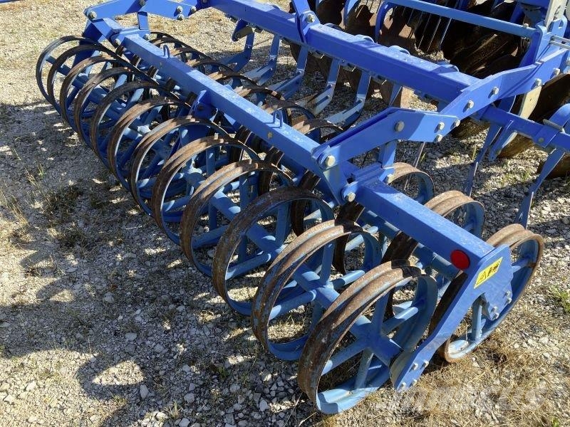 Lemken RUBIN 12 - 300 U Scheibeneggen