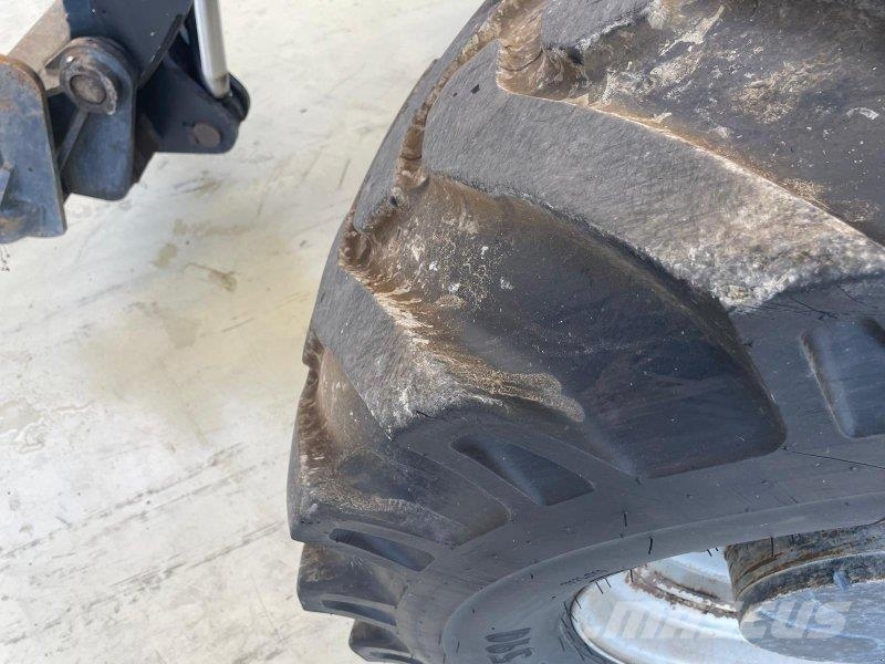 Manitou MHT 860 L - Preisreduziert Teleskopiskie manipulatori