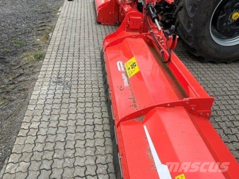 Maschio Delta 8300 목초 수확기