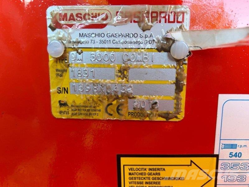 Maschio DM 3000 + Dana 300 Kylvölannoittimet
