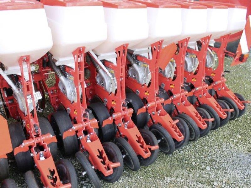 Maschio MAGA 8 Isotronic Muut kylvö- ja istutuskoneet sekä lisävarusteet