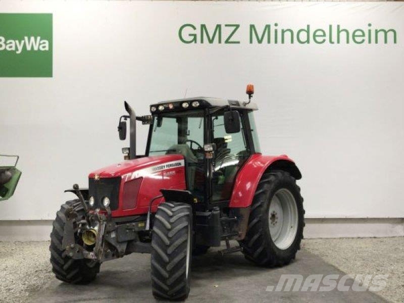 Massey Ferguson 5455 DYNA-4 Traktorit