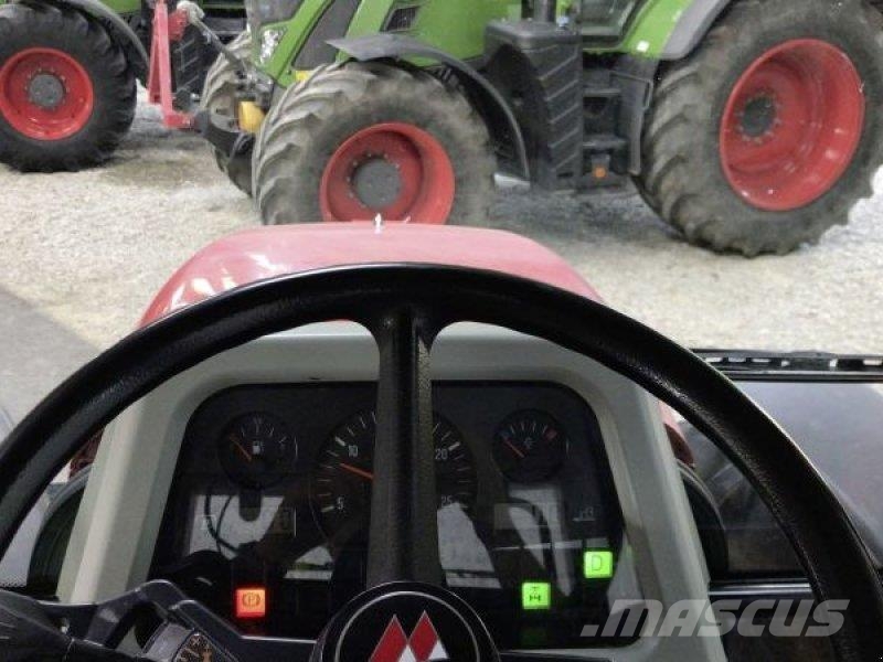 Massey Ferguson 5455 DYNA-4 Traktorit