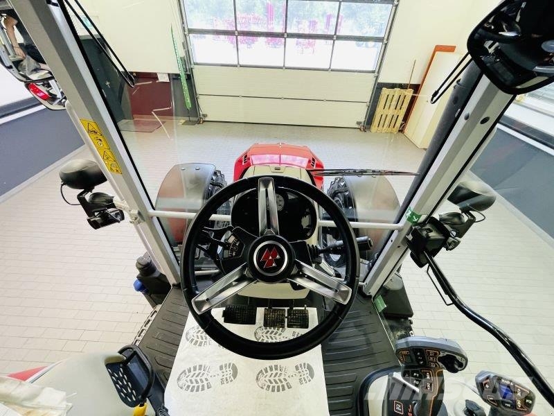 Massey Ferguson 5S.115 DYNA-4 EFFICIENT Traktoriai