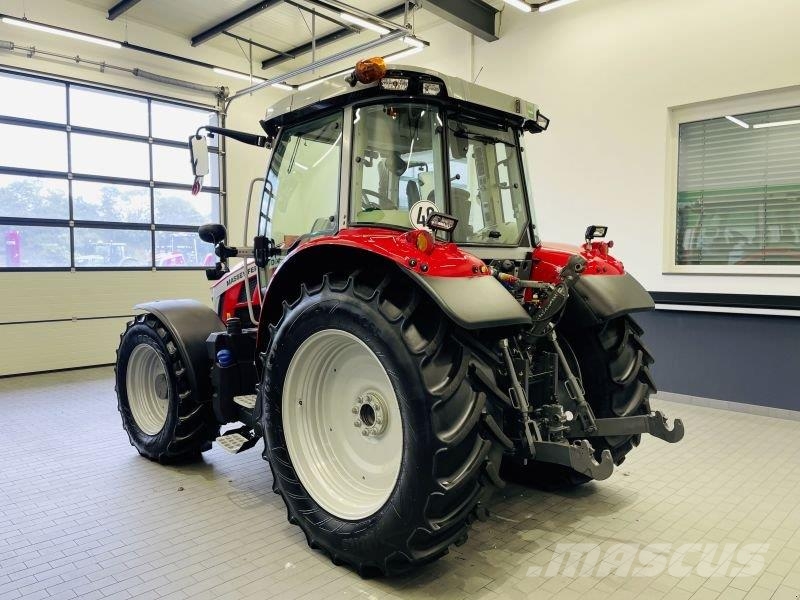 Massey Ferguson 5S.115 DYNA-4 EFFICIENT Traktoriai