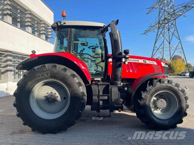 Massey Ferguson 7722S Tractoren