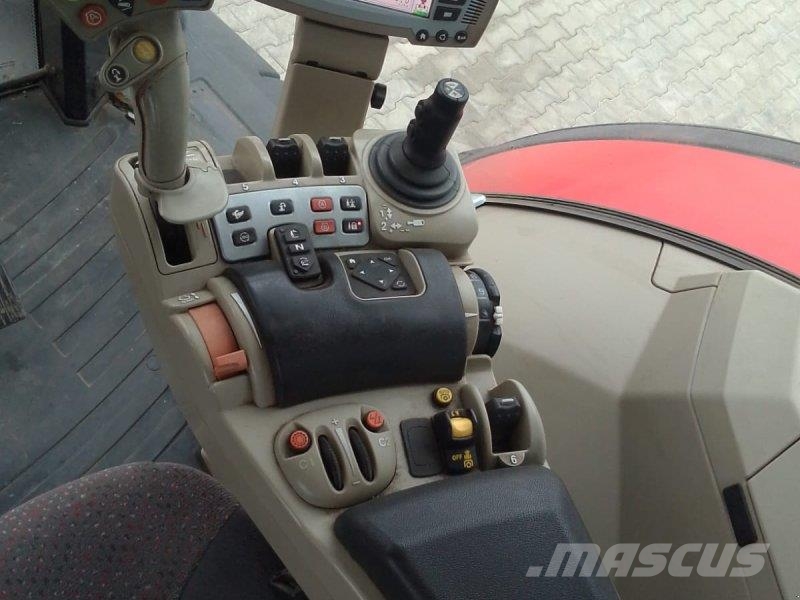 Massey Ferguson 8735 DYNA VT Traktorer