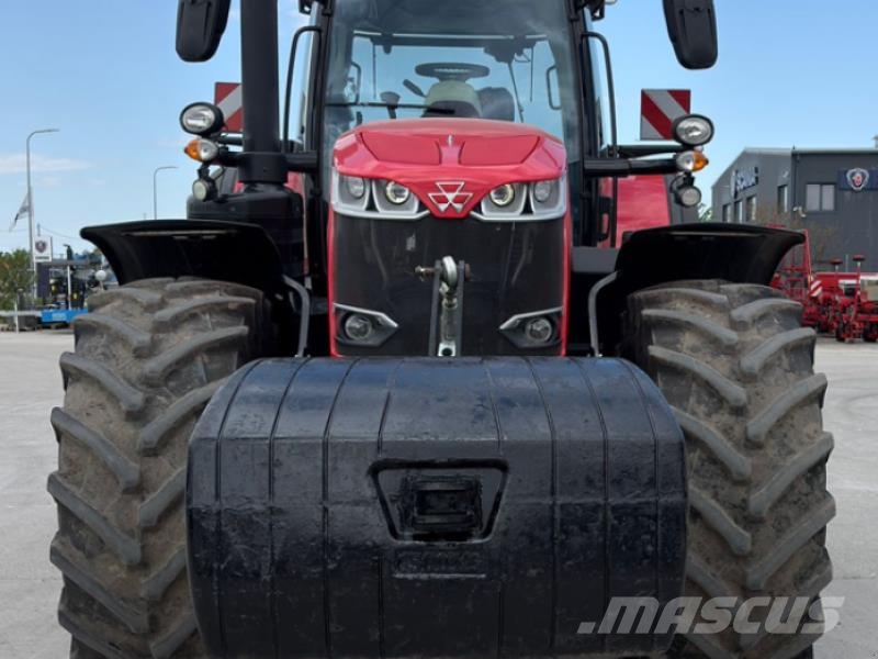 Massey Ferguson 8740 S Dyna VT Exclusive Tractors
